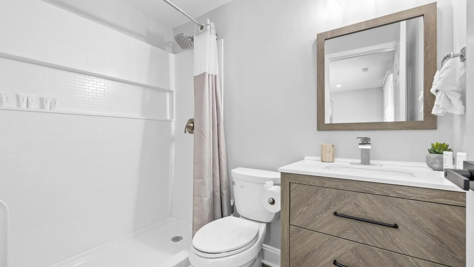 הוילה שרלוט Quail Ridge 3Br House
